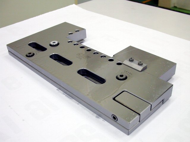 GIN ワイヤーカット用精密バイス WPV-320