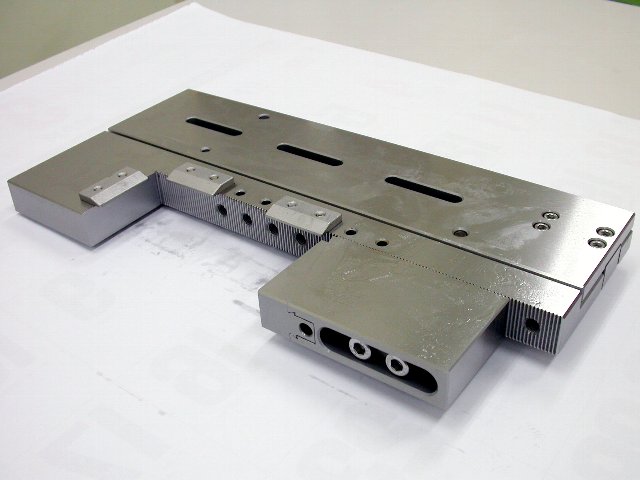 GIN ワイヤーカット用精密バイス WPV-320