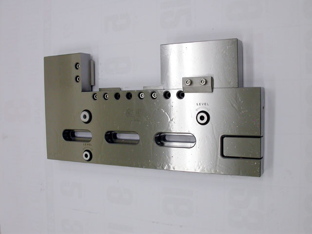 GIN ワイヤーカット用精密バイス WPV-320