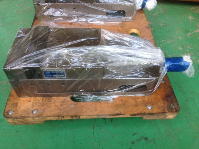 ナベヤ 精密マシンバイス LT-60MC