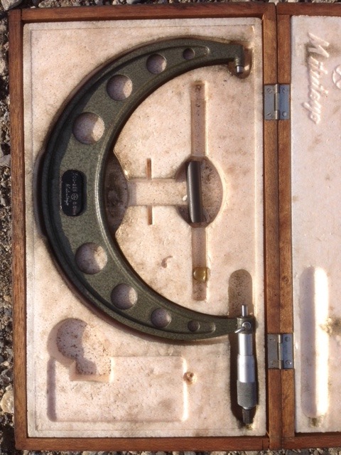 ミツトヨ マイクロメーター OM225