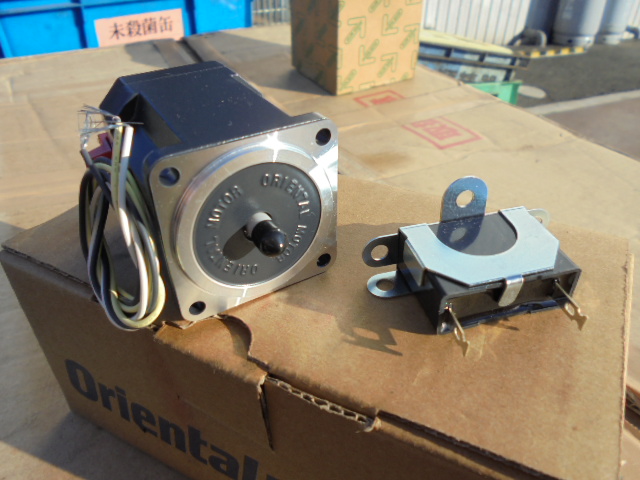 オリエンタルモーター レバーシブルモーター 0RK1GN-A