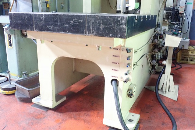 アマダ 60tプレス TP-60SIL