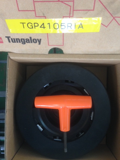 東芝タンガロイ フルバック TGP4105RIA