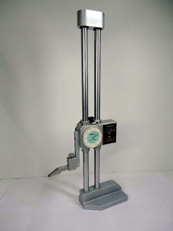 MITUTOYO｜ミツトヨ 直読ハイトゲージ HW-30 | マシンライフ