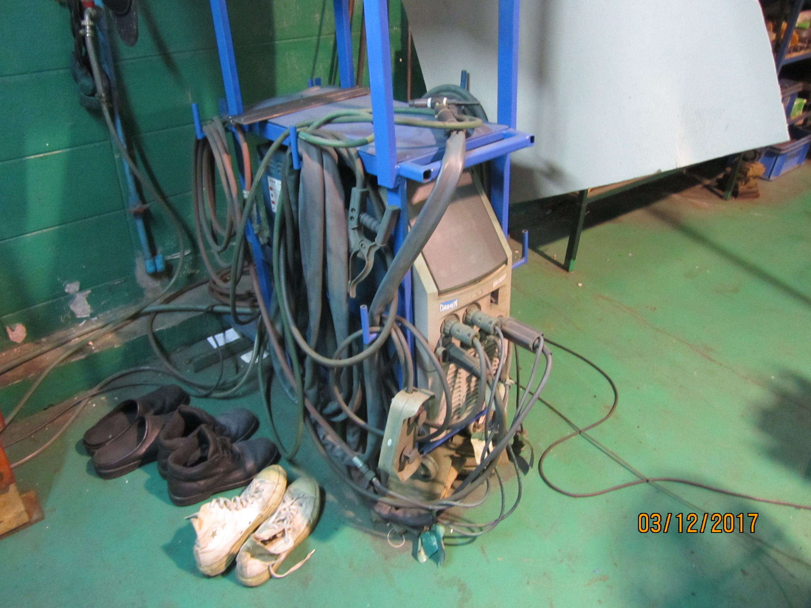 ダイヘン TIG溶接機(タイにて在庫) DA-300P