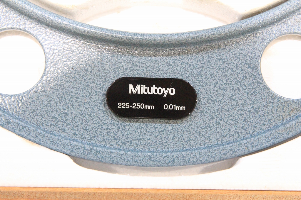 ミツトヨ マイクロメーター 225-250mm