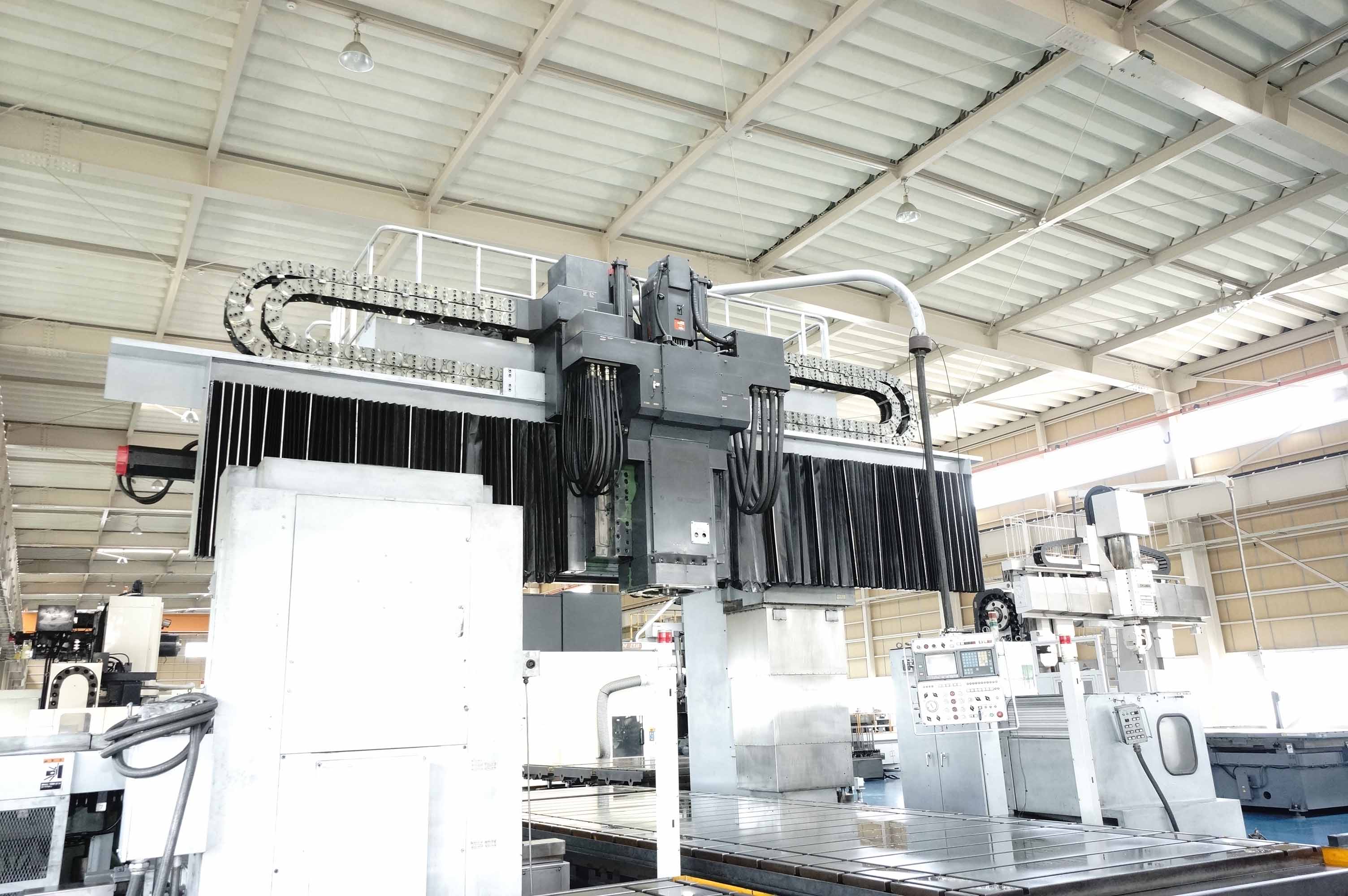 SNK|新日本工機 五面加工機 HF-3M