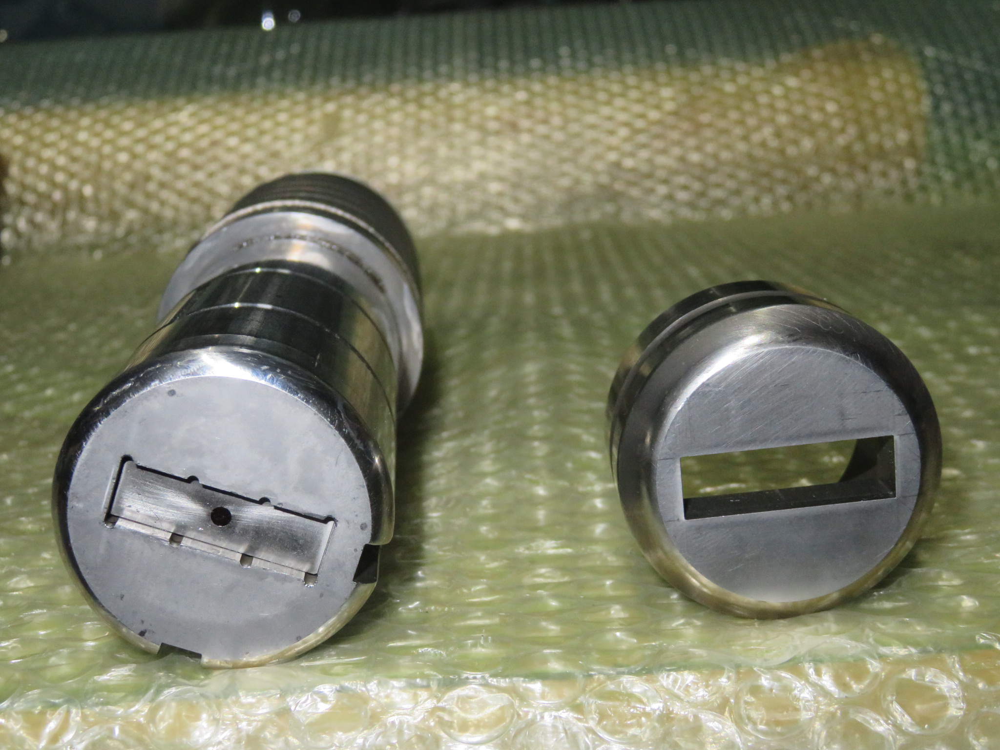 アマダ/AMADA タレパン金型（ロング/セット） パンチ9.0x30.0 ダイ9.2x30.2