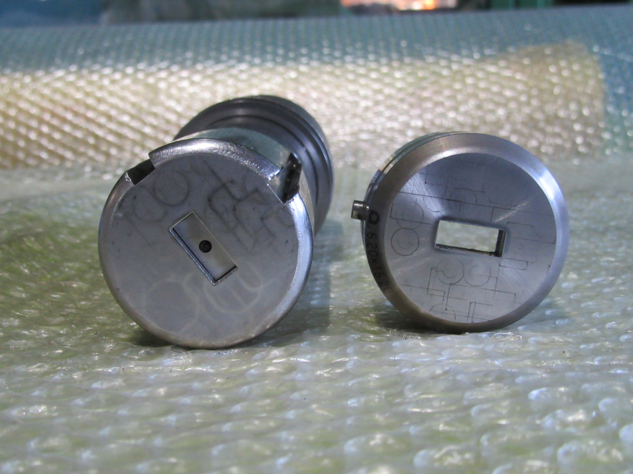 アマダ/AMADA タレパン金型（ロング/セット） パンチ6.00*15.00　ダイ6.20*15.20