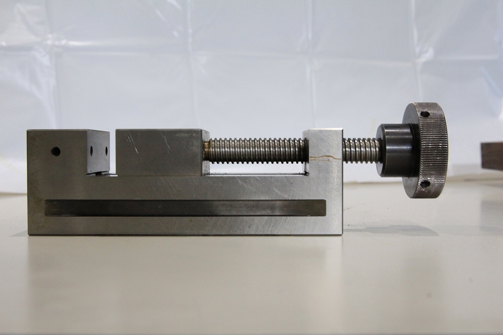 光精機 精密バイス HV75