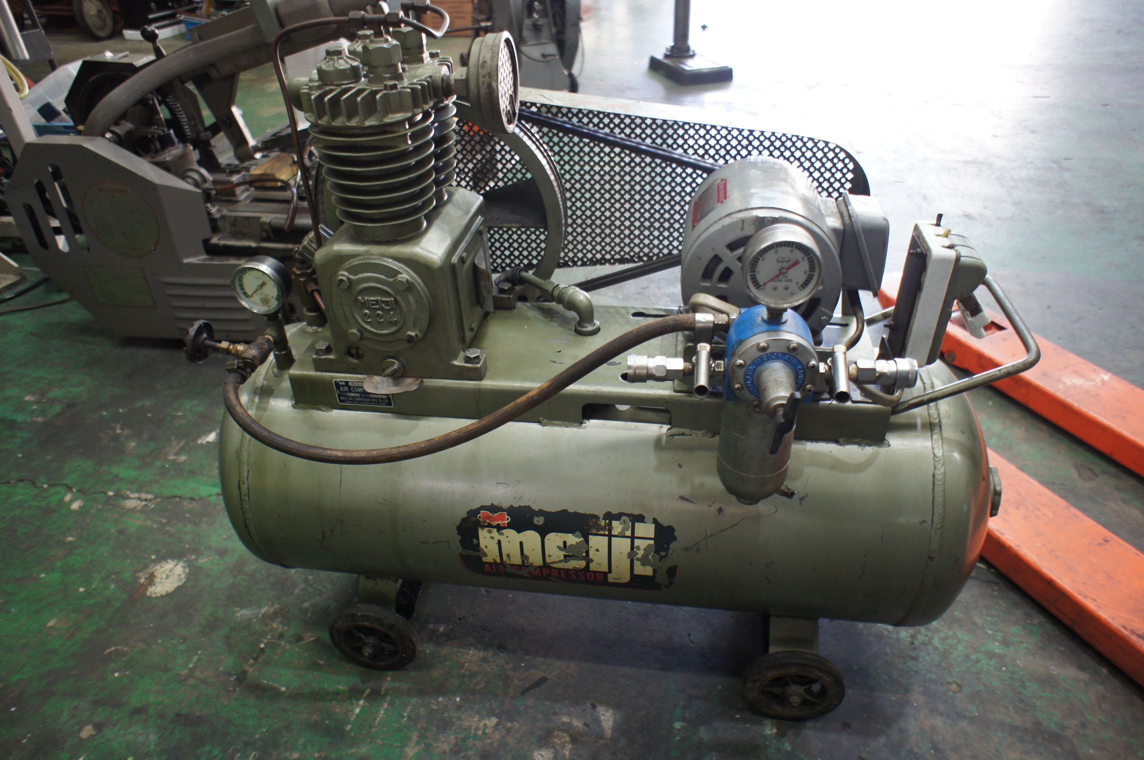 日立産機システム 3.7kwコンプレッサー 3.7P-9.5T | マシンライフ