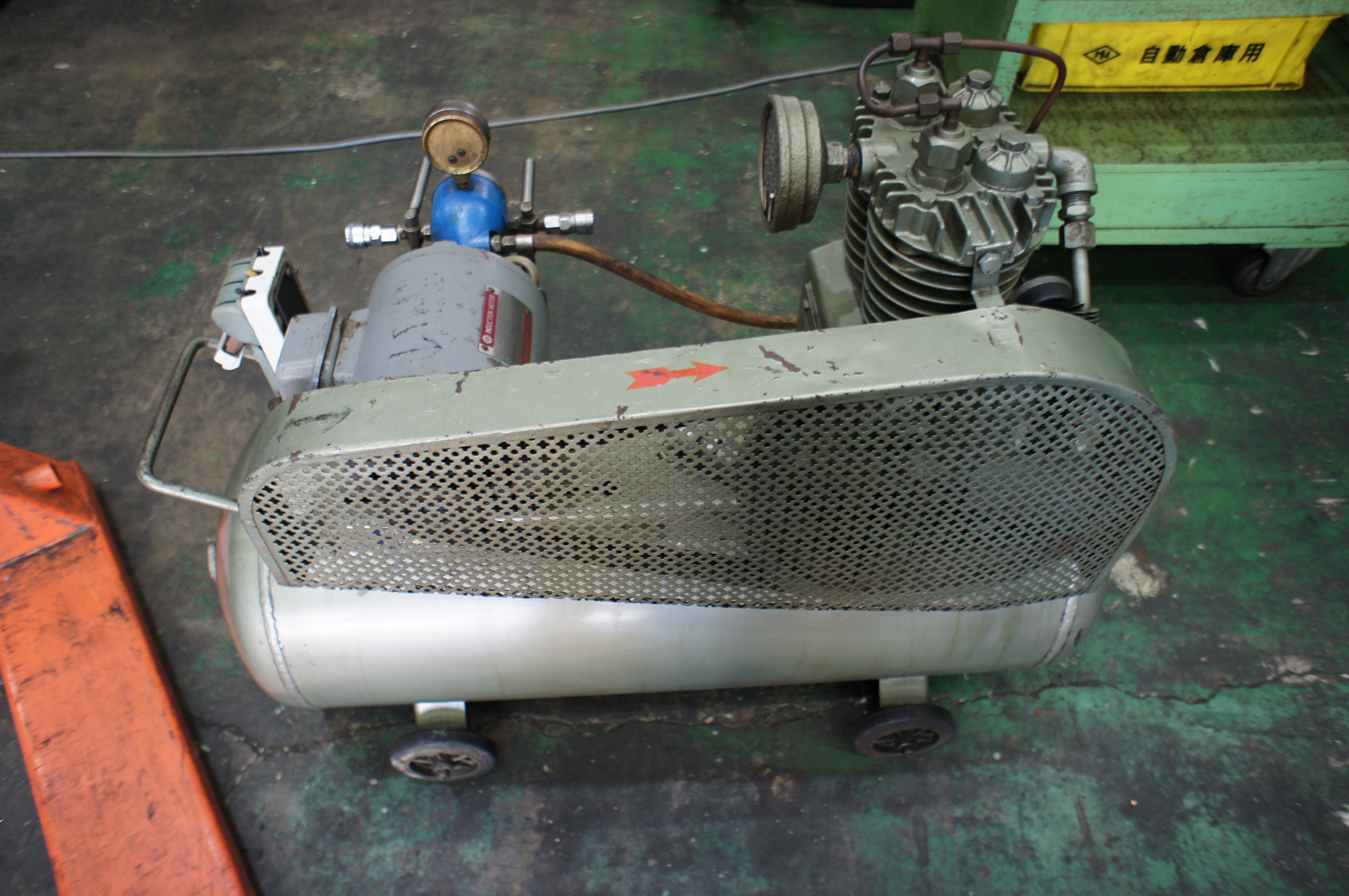 明治 0.75kWエアーコンプレッサー NM-224 | マシンライフ