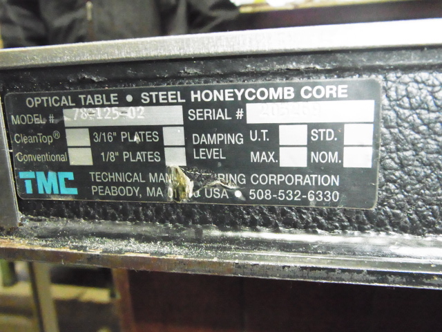 TMC オプティカルテーブル 750×750×50mm