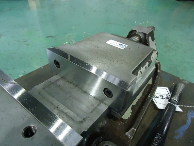 津田駒工業(ツダコマ) マシンバイス VG-175