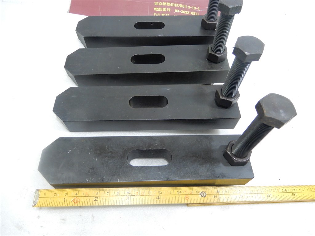 プレーンクランプ 長さ215mm×幅50mm×厚み25mm　4式