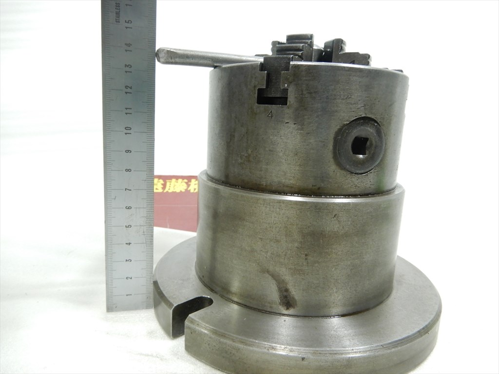 Victor 4爪スクロールチャック 径110mm