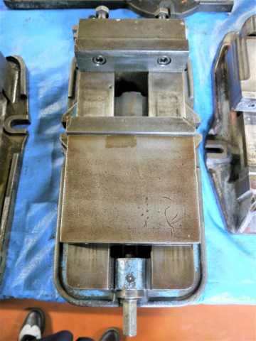 ナベヤ マシンバイス φ210