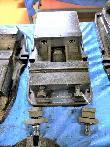 ナベヤ マシンバイス φ210