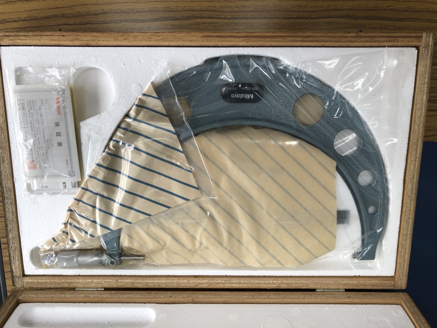 ミツトヨ 外側マイクロメーター OM-250