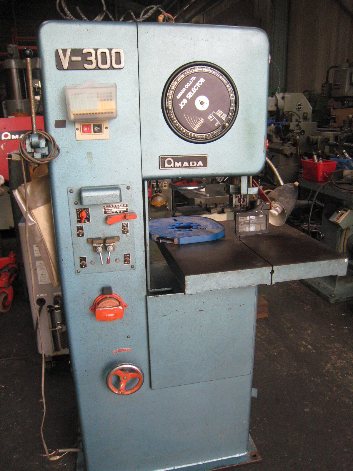 アマダ コンターマシン VA-400 | マシンライフ