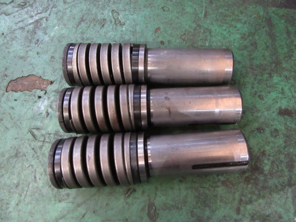 AMADA タレパン金型（パンチ） 1セット3個