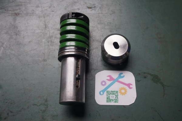 CONIC タレパン金型（ショート/セット） 不明