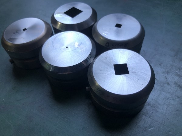AMADA/CONIC タレパン金型(ダイ) 1山5個セット