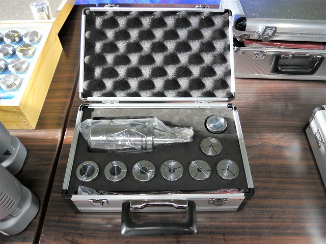 テクノフロンティア ミーリング・コレットセット BT40-C32-105-8PCS【新品】