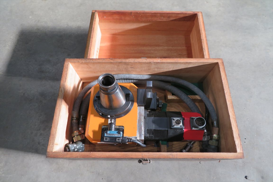 マキノ 牧野フライス　ヘール加工装置