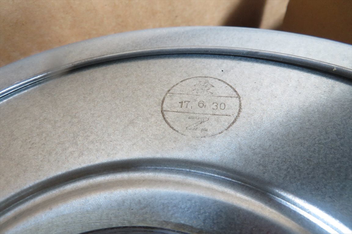 汎用放電加工機