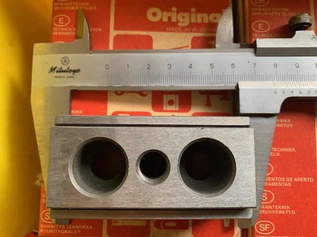 AMF（ドイツ製） クランピング治具（新古品） 6363-12-044