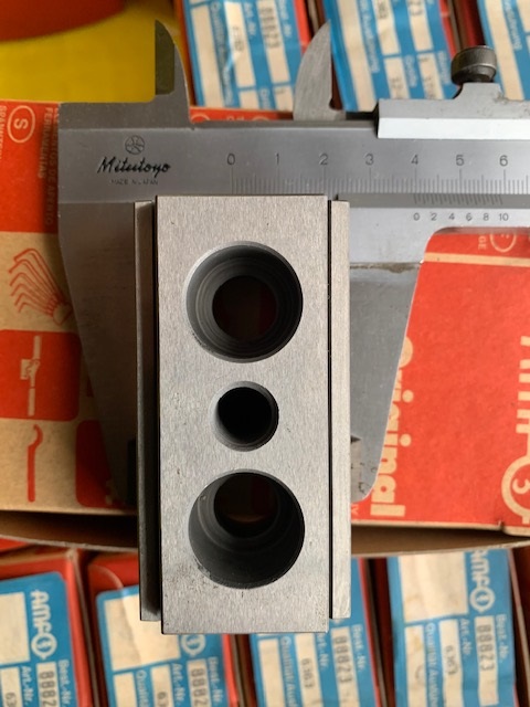 AMF（ドイツ製） クランピング治具　（新古品） 6363-12-069