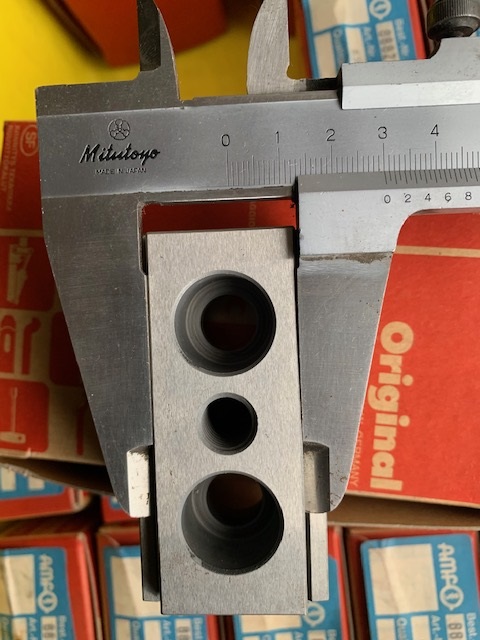 AMF（ドイツ製） クランピング治具　（新古品） 6363-12-069