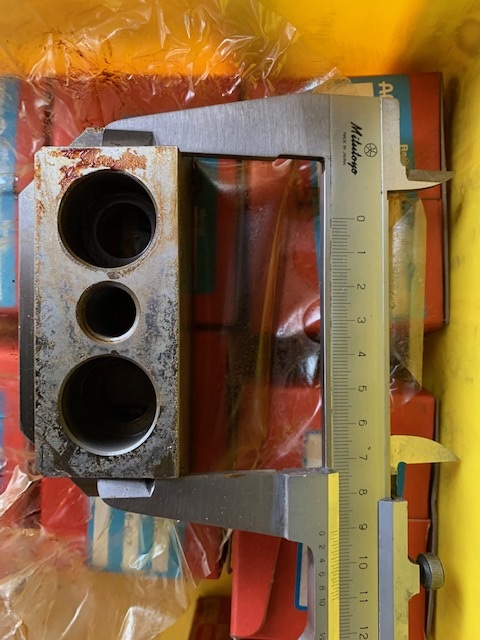 AMF（ドイツ製） クランピング治具　（新古品） 6363-16-027