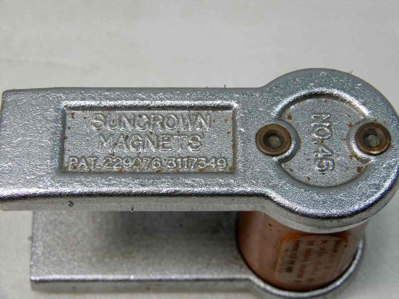 SUNCROWN MAGNETSNo.45