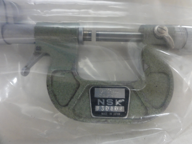 NSK｜日本測定 ダイヤルゲージ付外側マイクロメーター