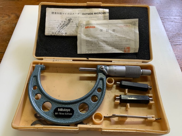 ミツトヨ デジタル外側マイクロメーター MDC-25M(293-421-20) | マシン