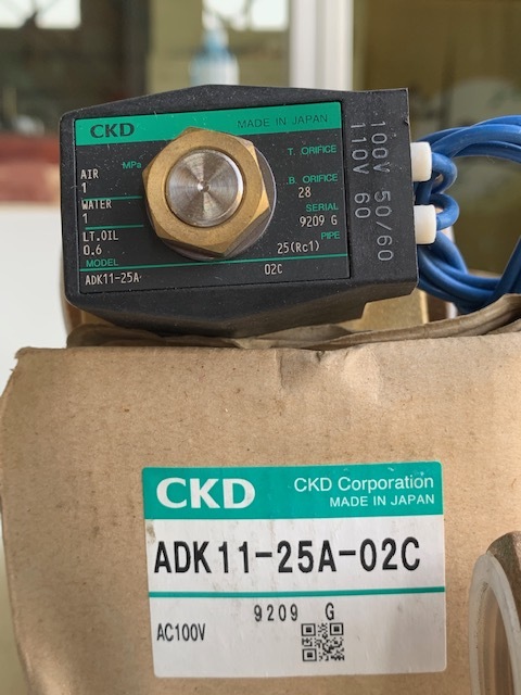 CKD 電磁弁 AB11-25A-02C 100V(新古品)