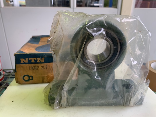 NTN ピローブロック UKHP-207(新古品)