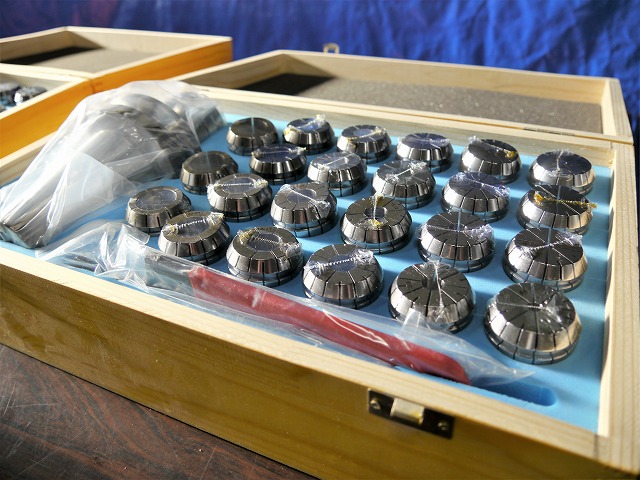 テクノフロンティア コレットチャック・精密コレットセット BT50-ER40UM-23PCS【新品】