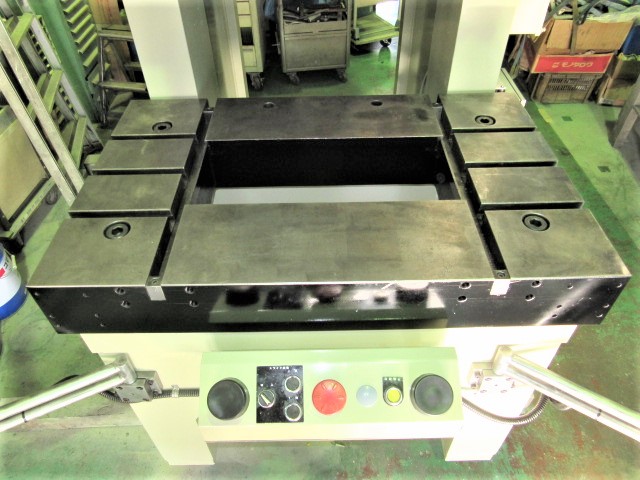 コマツ 110Tプレス OBS-110(3)