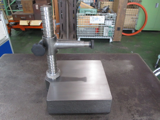 コンパレータースタンド