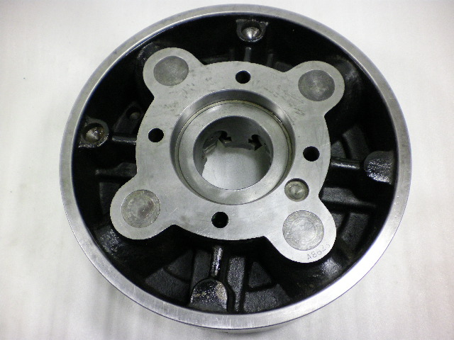 Victor 四つ爪チャック　Φ300