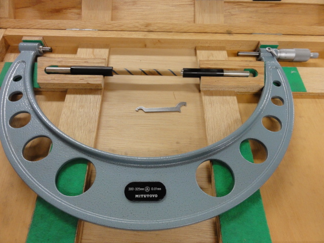 MITUTOYO｜ミツトヨ 外側マイクロメーター OM-325