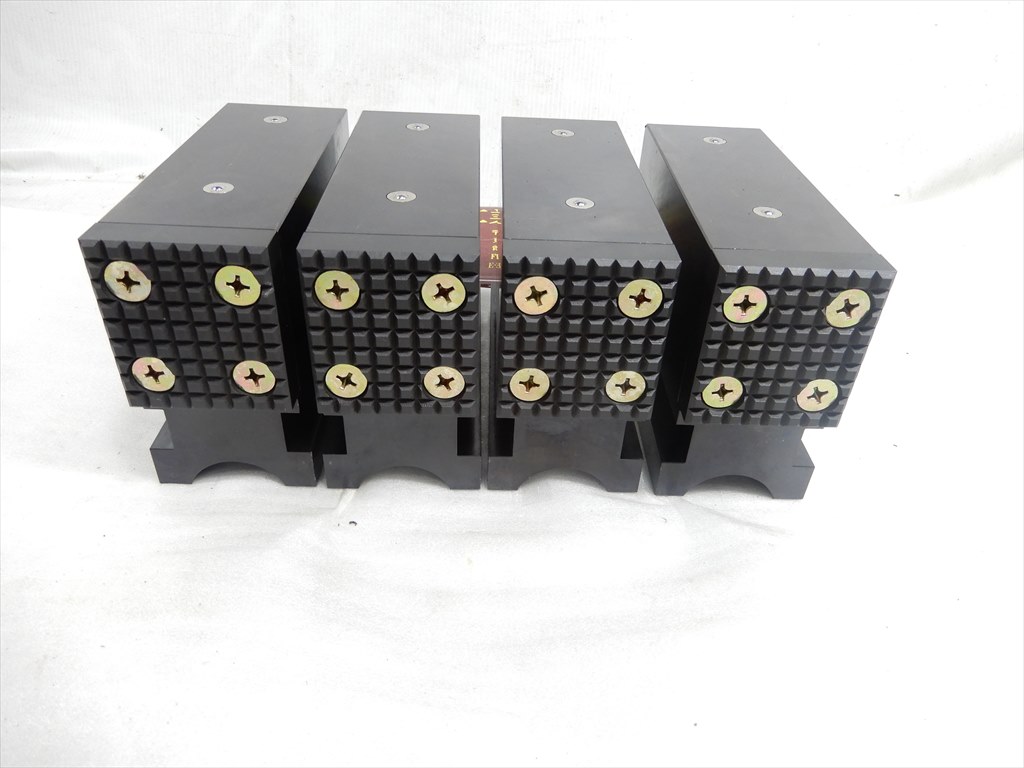 チャック爪 165×60×115mm　4式