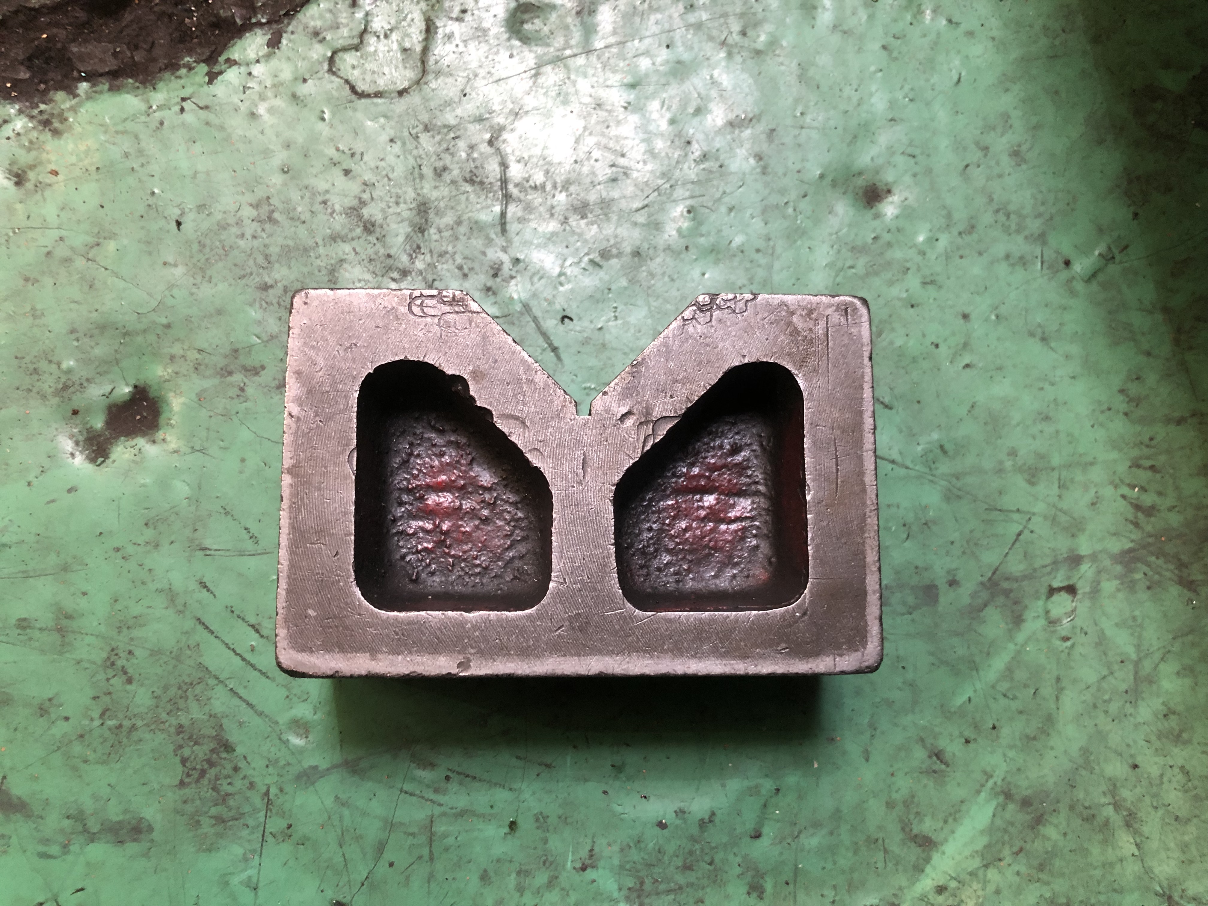 不明 Vブロック サイズ100x40x65mm
