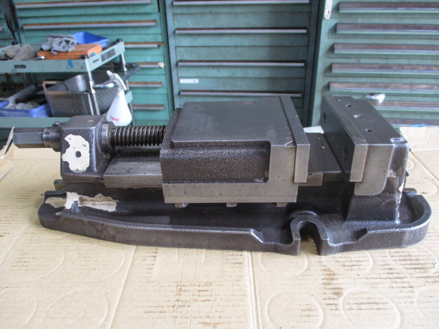 TSUDAKOMA｜津田駒 マシンバイス 150-VG