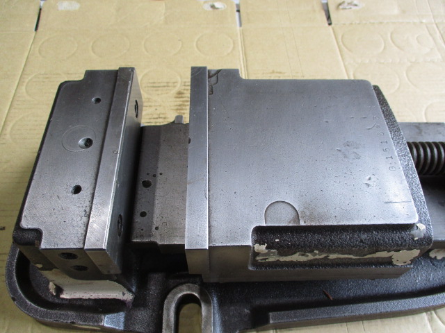 TSUDAKOMA｜津田駒 マシンバイス 150-VG