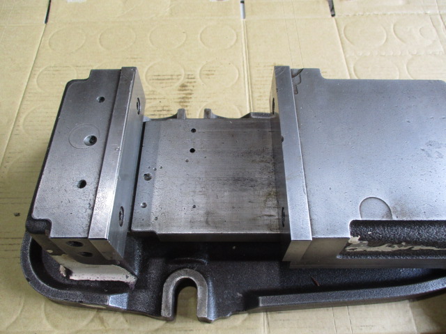 TSUDAKOMA｜津田駒 マシンバイス 150-VG